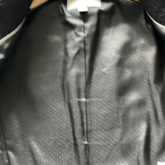 Beautiful Banana Republic black wool winter coat. Size small only worn twice. - Picture 8 of 8